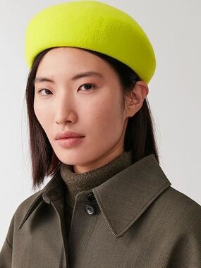 New COS Neon Yellow/ Green 100% Wool Beret